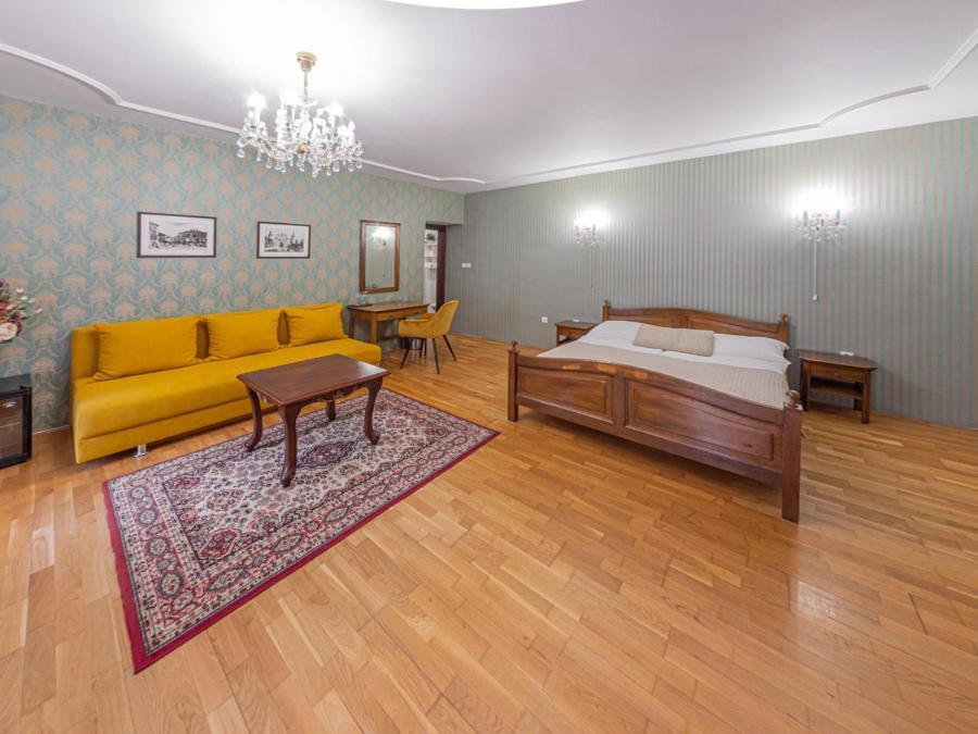 Hotel Salamander - Garni Banská Štiavnica Eksteriør billede