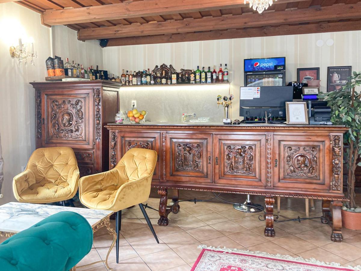 Hotel Salamander - Garni Banská Štiavnica Eksteriør billede