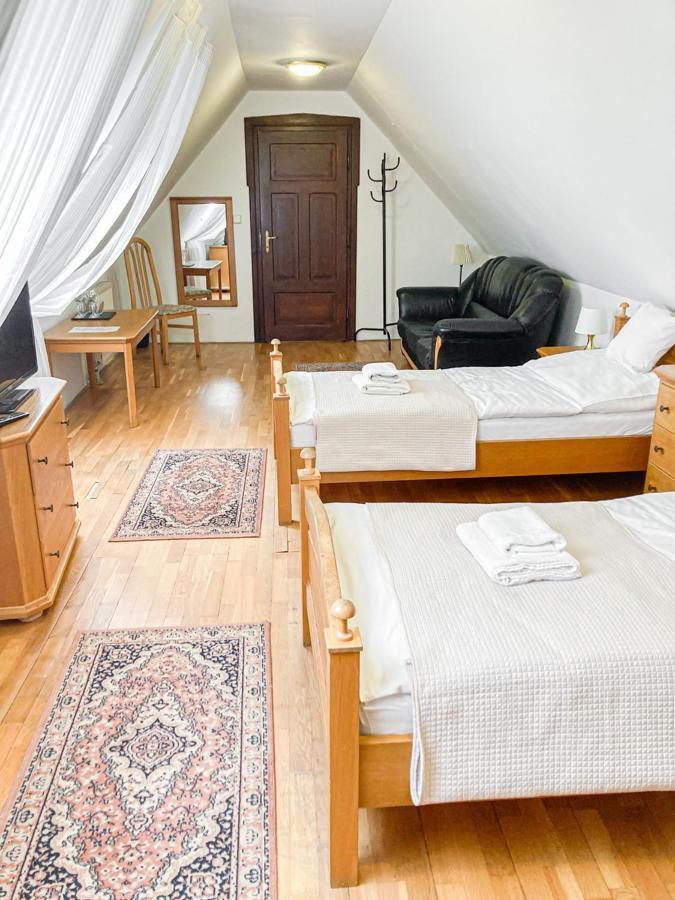 Hotel Salamander - Garni Banská Štiavnica Eksteriør billede